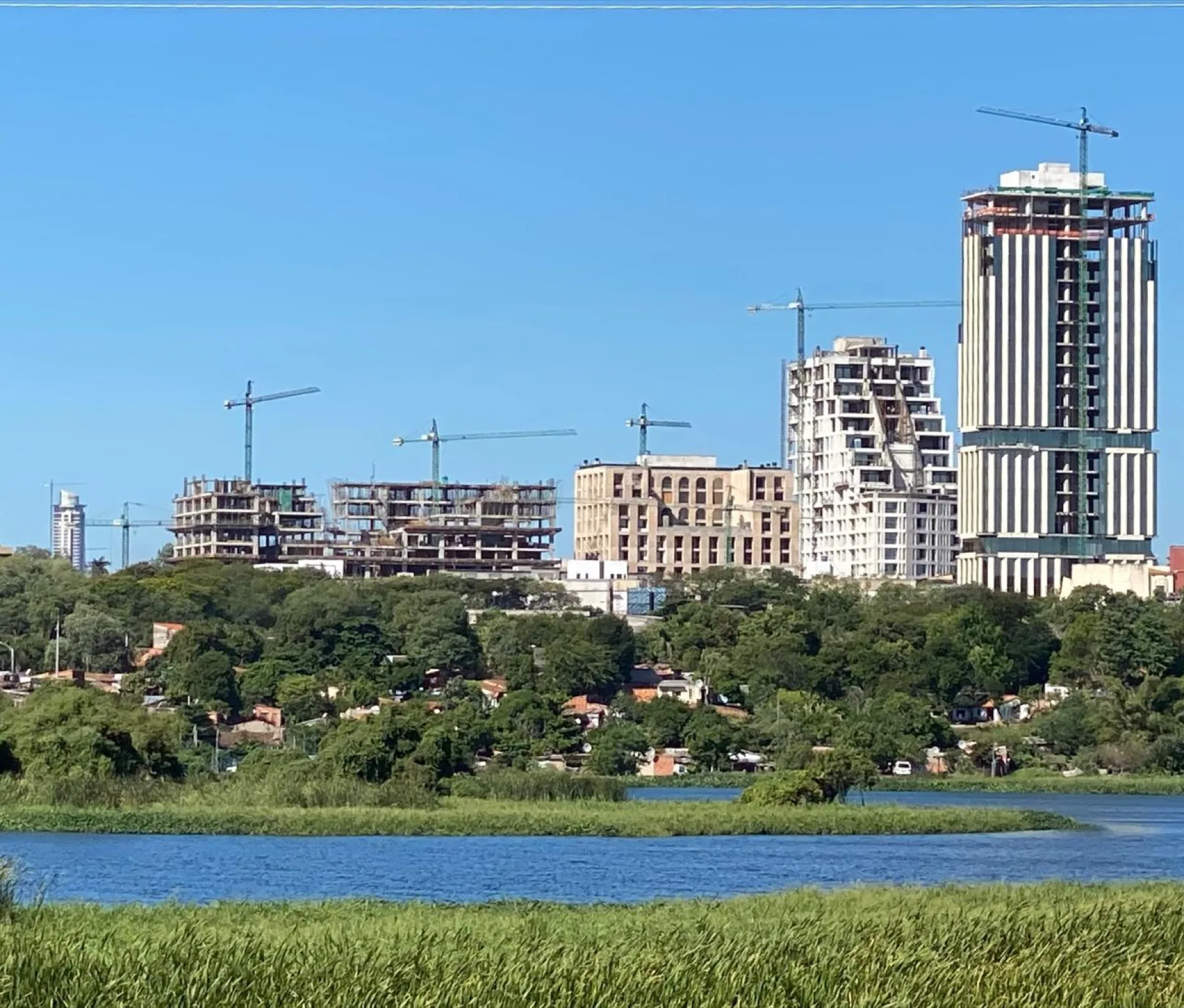 Bien ubicado — una razón para invertir en Paraguay